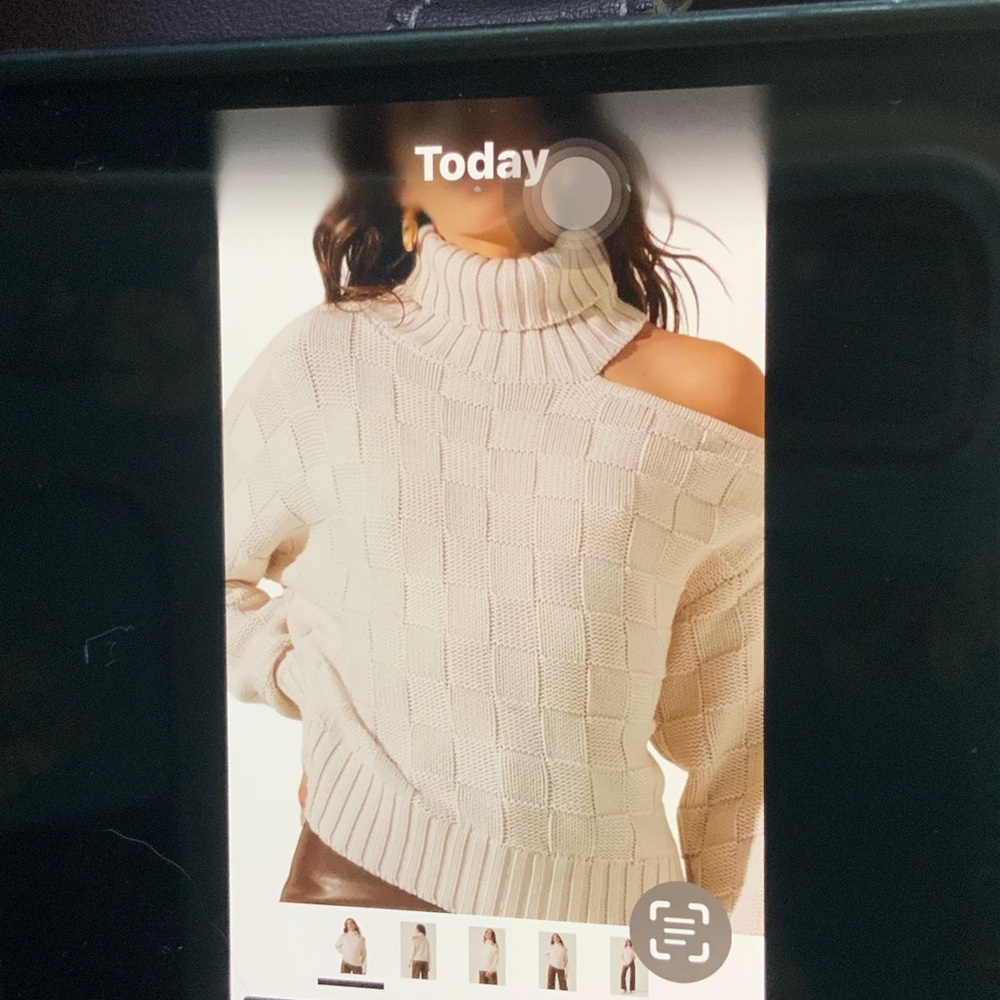 Zaful Off-the-Shoulder Cream Sweater